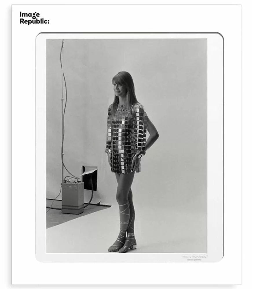 Image Republic Affiche Francoise Hardy Robe Paco Rabanne 56 X 76 Cm