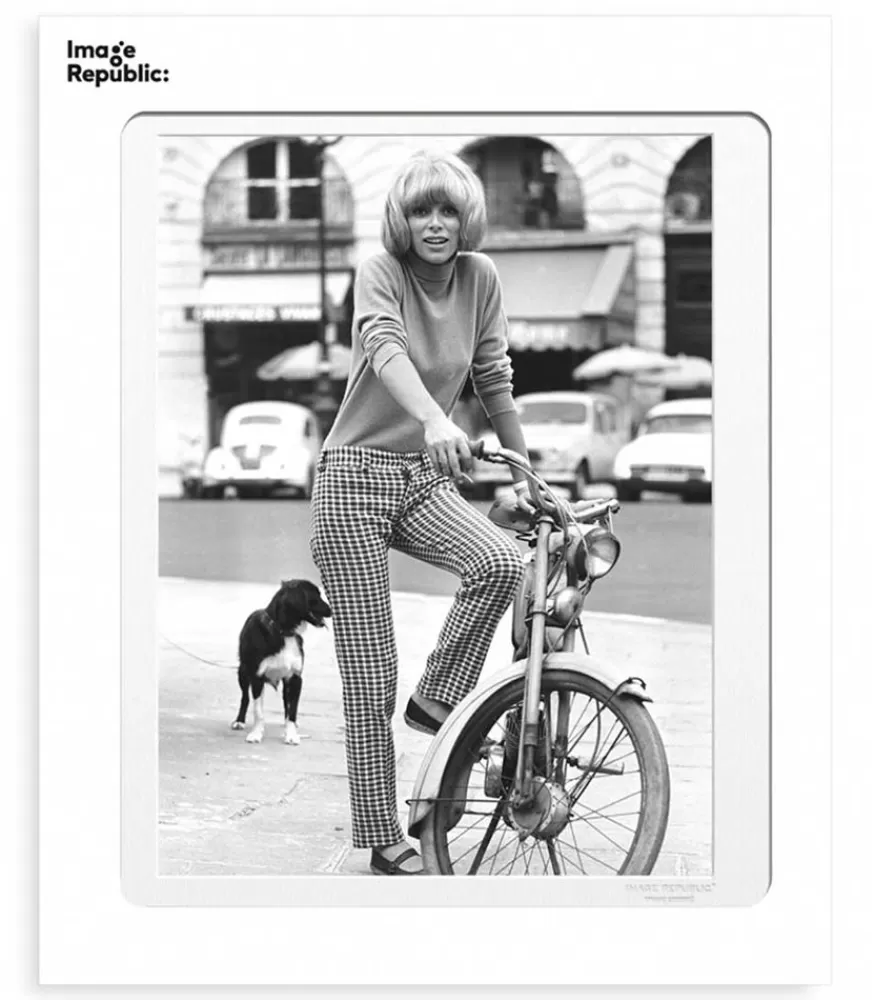 Image Republic Affiche Mireille Darc Velo 40 X 50 Cm