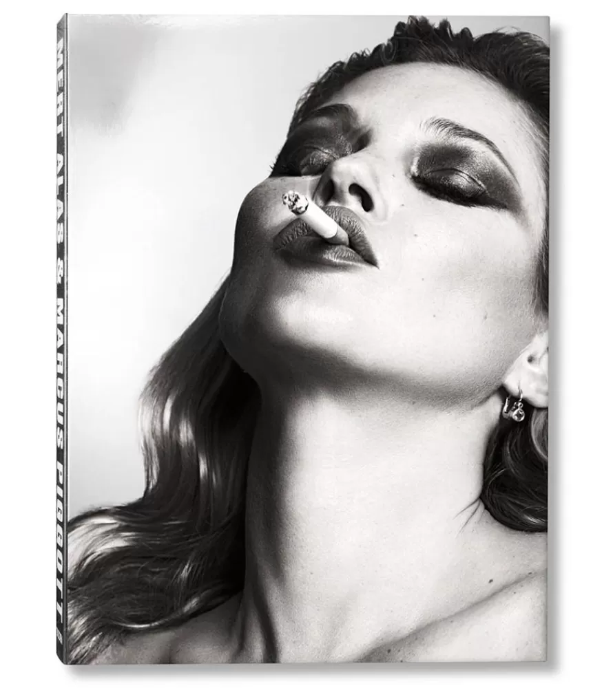 Taschen Livre Mert Alas And Marcus Piggott